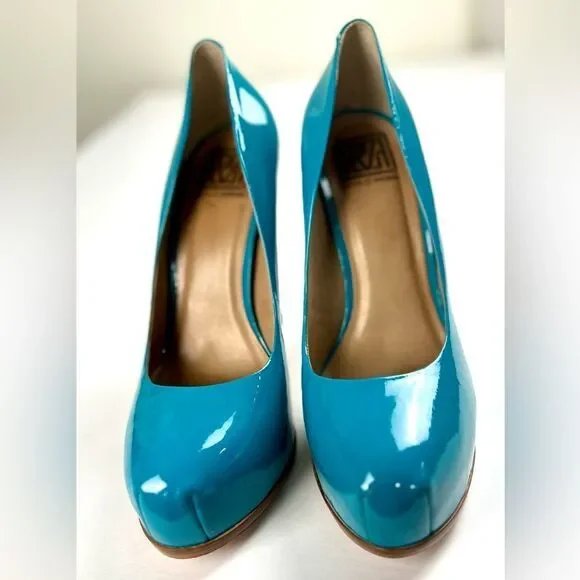 Pour La Victoire Elegant Blue Leather Platform Pumps - Picture 3 of 10